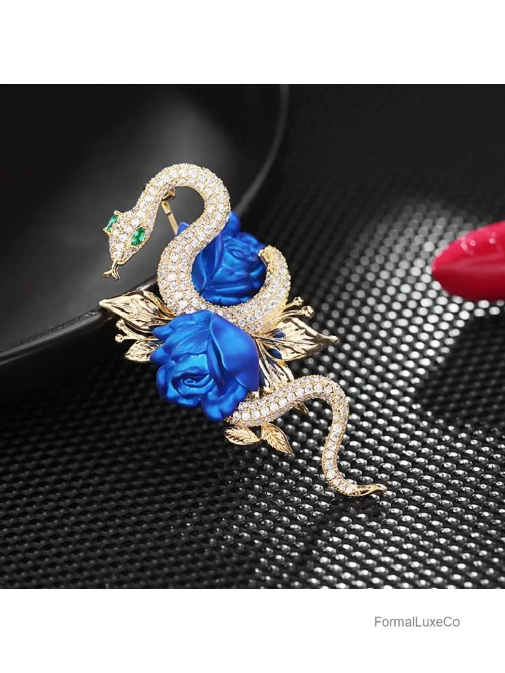 14K Gold Serpentine Brooch with Moissanite & Emerald Gemstones, Elegant Rose
